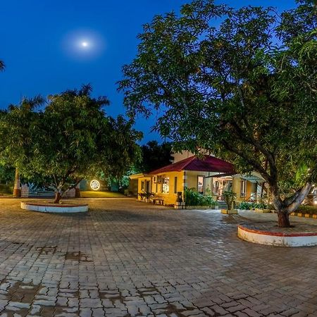 Saavaj Resort, Sasan Gir - Where Wilderness Meets Luxury Exterior foto