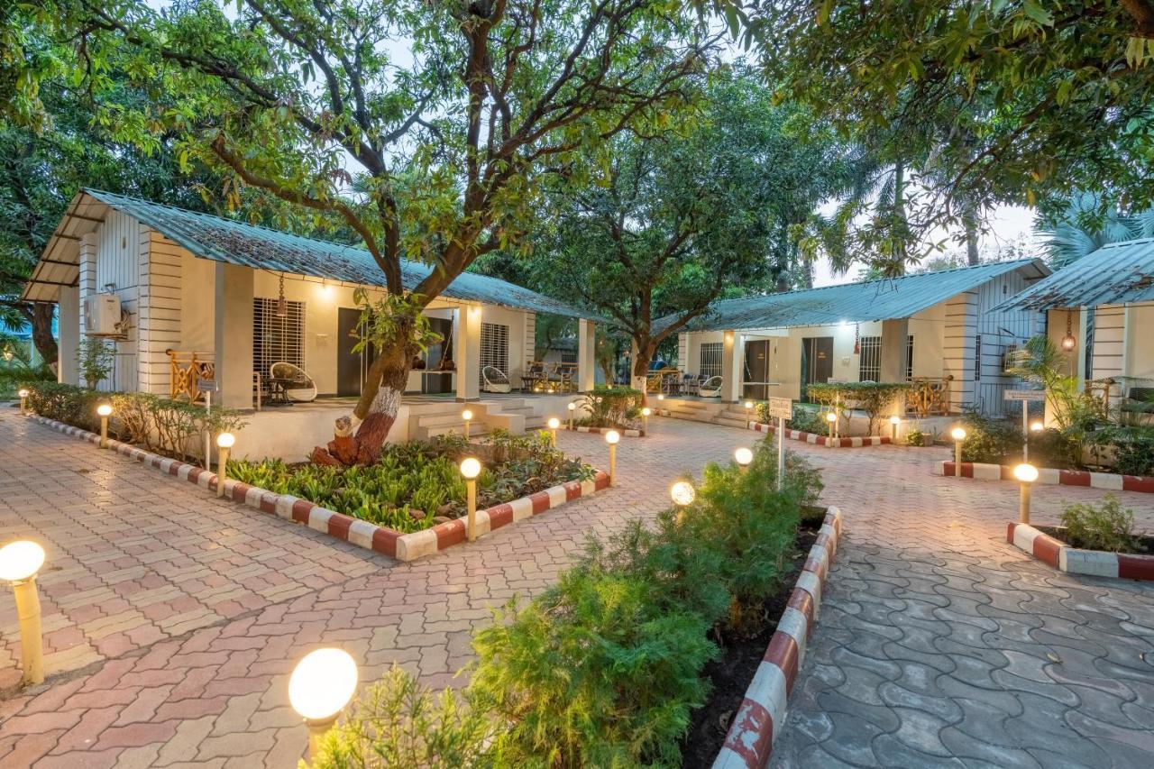 Saavaj Resort, Sasan Gir - Where Wilderness Meets Luxury Exterior foto